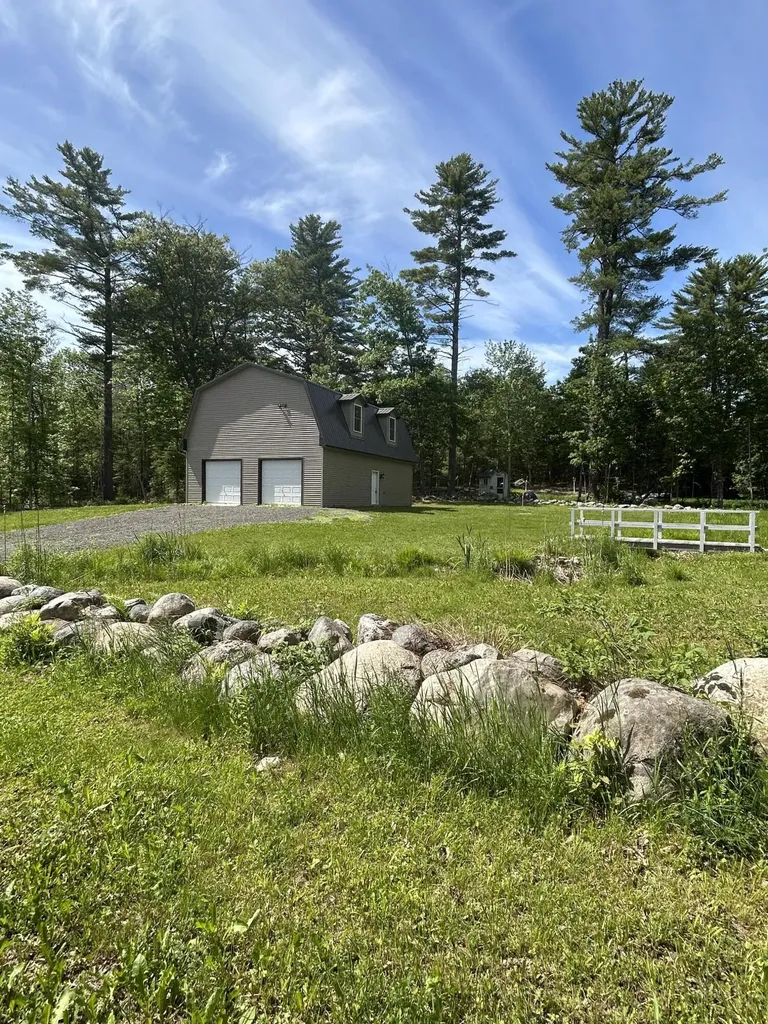 183 Royal Pines Lane Burnham ME 04922