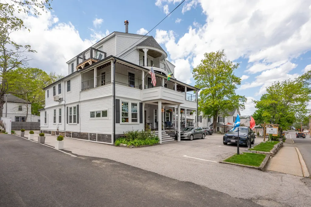 35-39 Holland Avenue Bar Harbor ME 04609