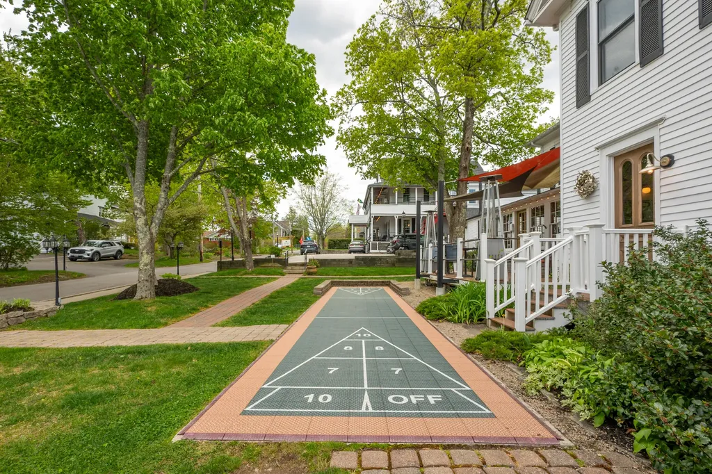 35-39 Holland Avenue Bar Harbor ME 04609