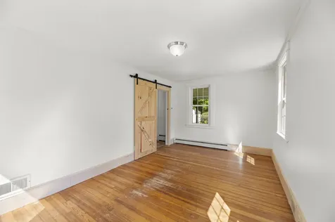 86 High Holborn Street Gardiner ME 04345