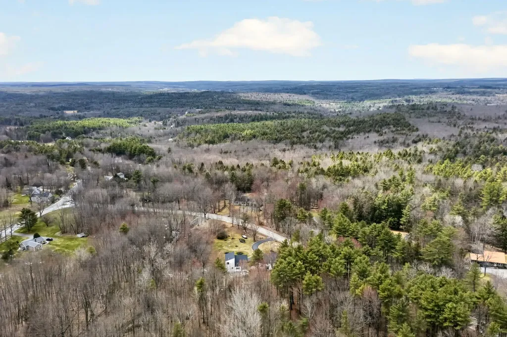 672 Danville Corner Road Auburn ME 04210