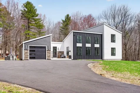 672 Danville Corner Road Auburn ME 04210