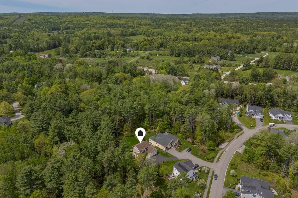 4 Tacoma Lane Cumberland ME 04021