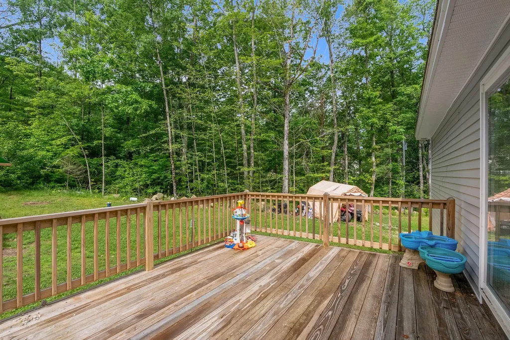 739 Hopper Road Acton ME 04001