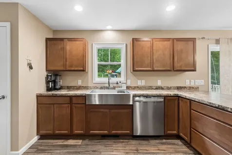 739 Hopper Road Acton ME 04001