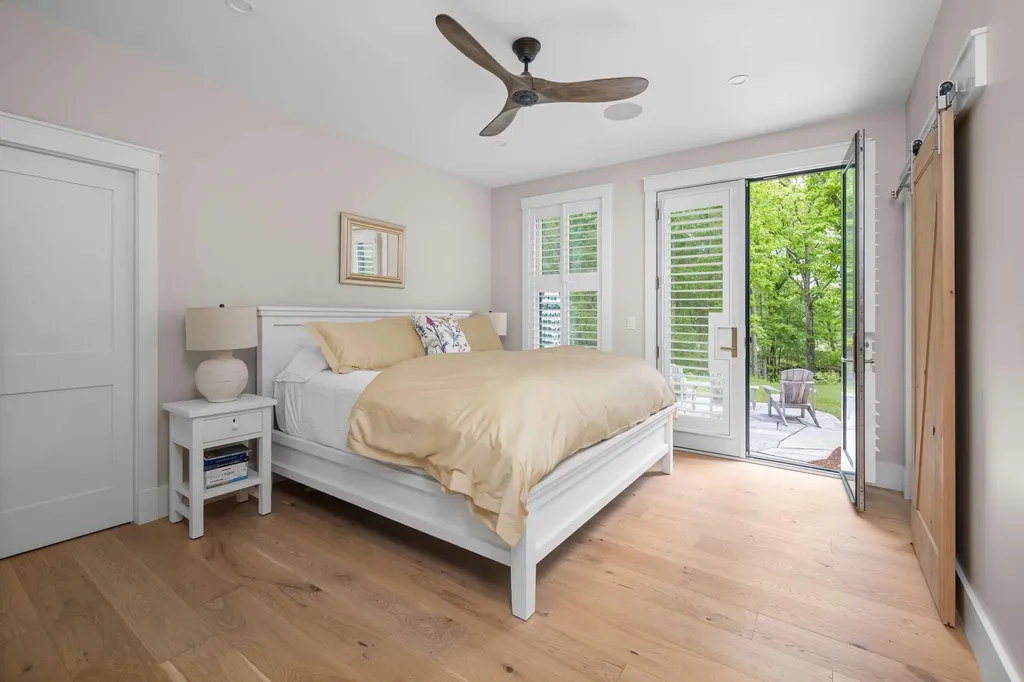 5 Primrose Lane York ME 03902