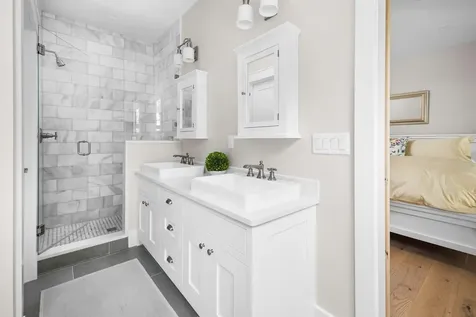 5 Primrose Lane York ME 03902