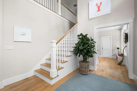 5 Primrose Lane York ME 03902