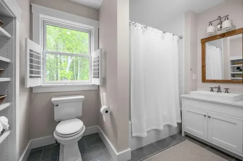 5 Primrose Lane York ME 03902