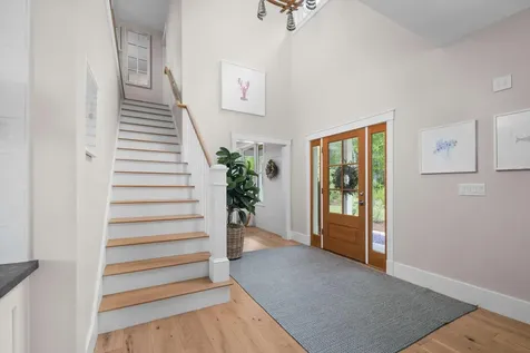 5 Primrose Lane York ME 03902