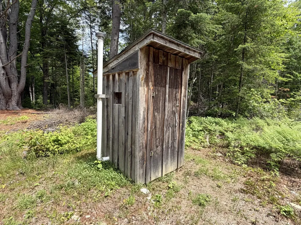 194 Meadow Road Hudson ME 04449