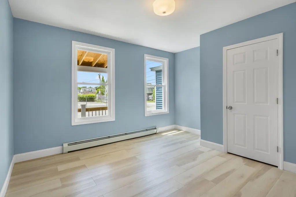 153 Spring Street Lewiston ME 04240