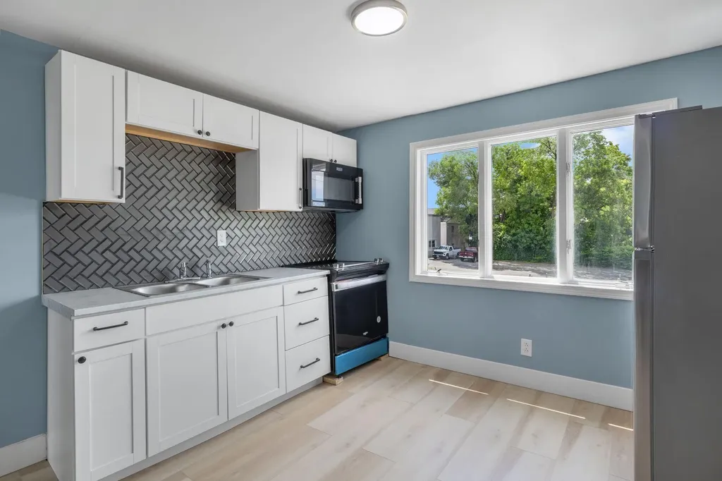 153 Spring Street Lewiston ME 04240