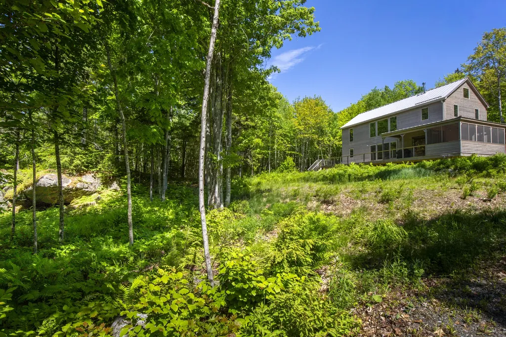 72 Will Butler Lane Bremen ME 04551