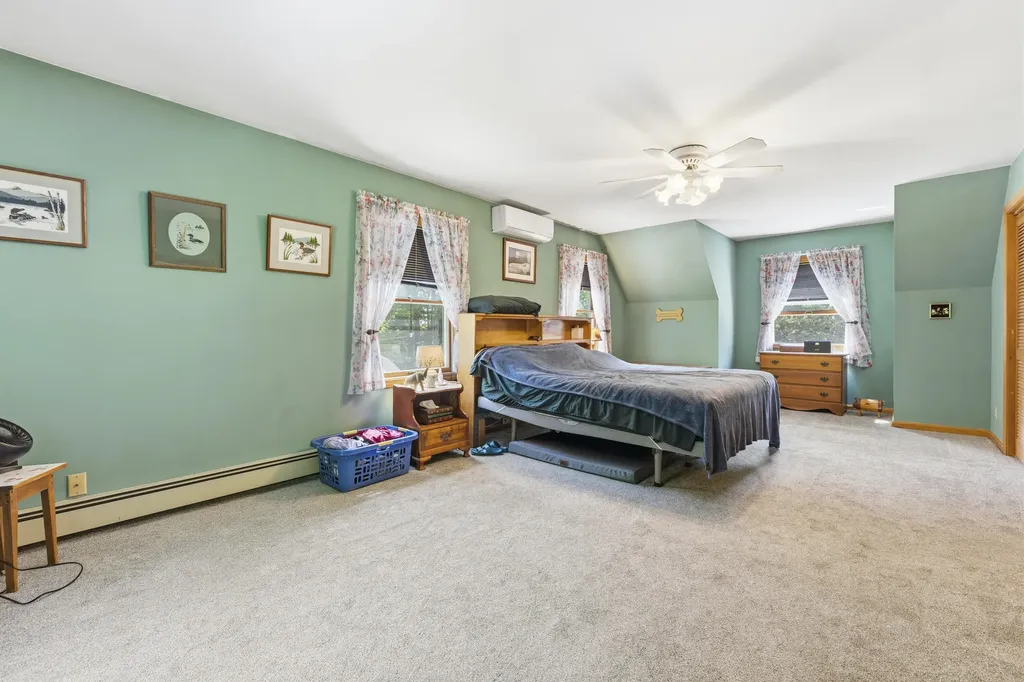 1079 Gardiner Road Wiscasset ME 04578