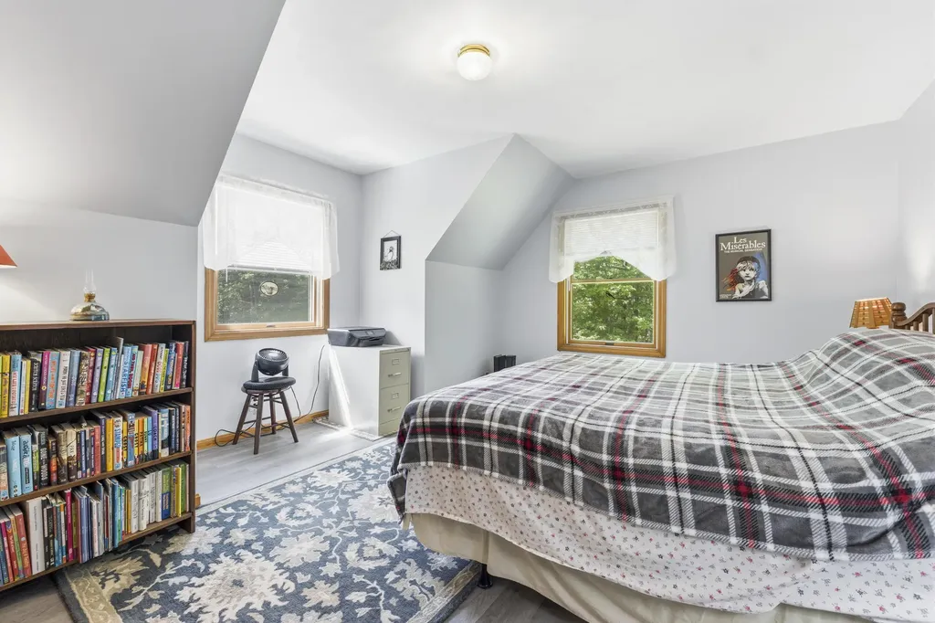 1079 Gardiner Road Wiscasset ME 04578