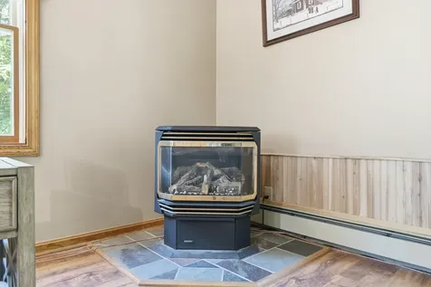 1079 Gardiner Road Wiscasset ME 04578