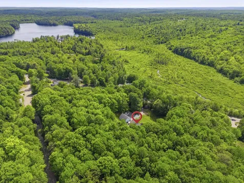1079 Gardiner Road Wiscasset ME 04578