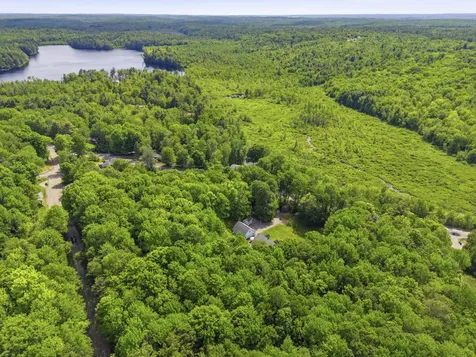 1079 Gardiner Road Wiscasset ME 04578
