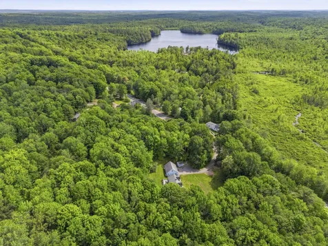 1079 Gardiner Road Wiscasset ME 04578