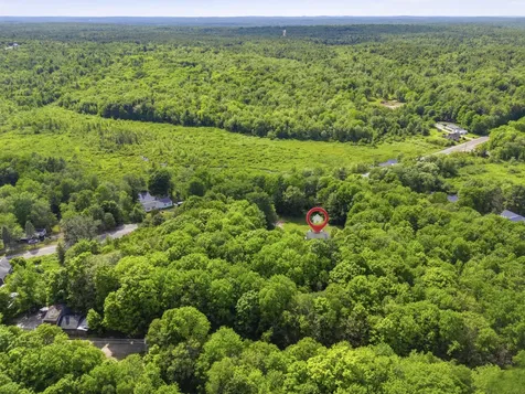 1079 Gardiner Road Wiscasset ME 04578