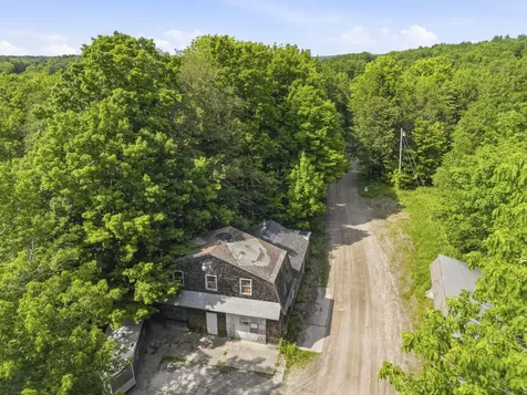 1079 Gardiner Road Wiscasset ME 04578