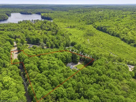 1079 Gardiner Road Wiscasset ME 04578