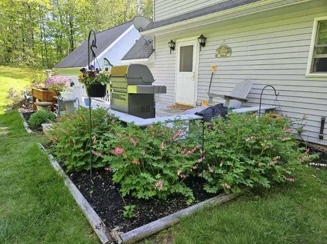 1079 Gardiner Road Wiscasset ME 04578