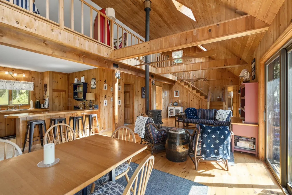 39 Birch Island S Street Harpswell ME 04079