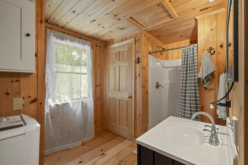 39 Birch Island S Street Harpswell ME 04079