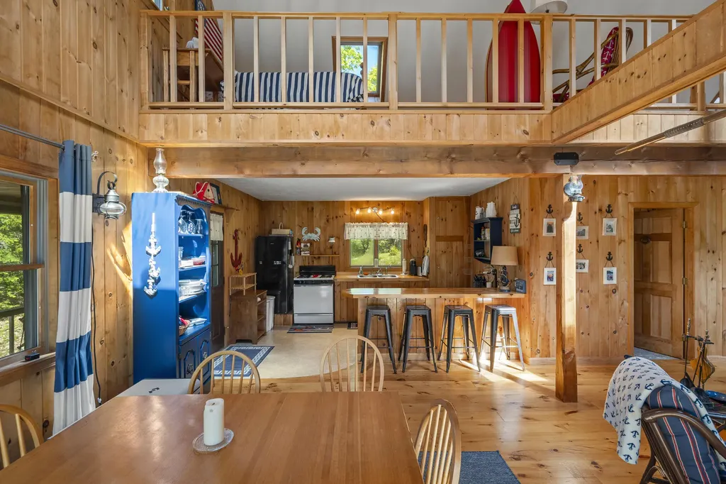 39 Birch Island S Street Harpswell ME 04079