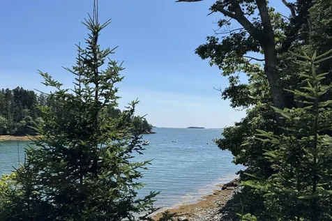 39 Birch Island S Street Harpswell ME 04079