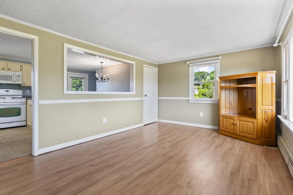 210 Collins Mills Road West Gardiner ME 04345