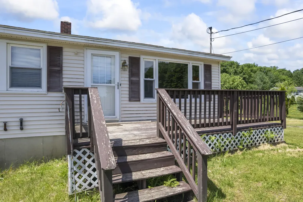 210 Collins Mills Road West Gardiner ME 04345