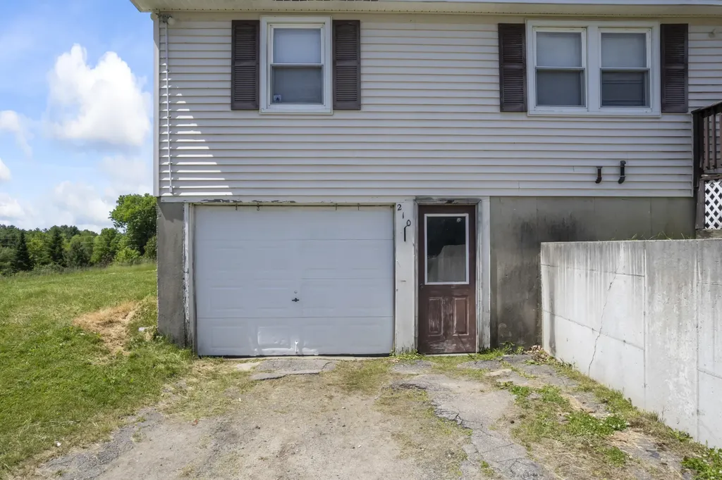 210 Collins Mills Road West Gardiner ME 04345