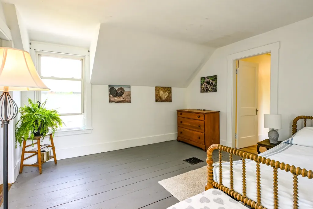 41 Main Street Windham ME 04062