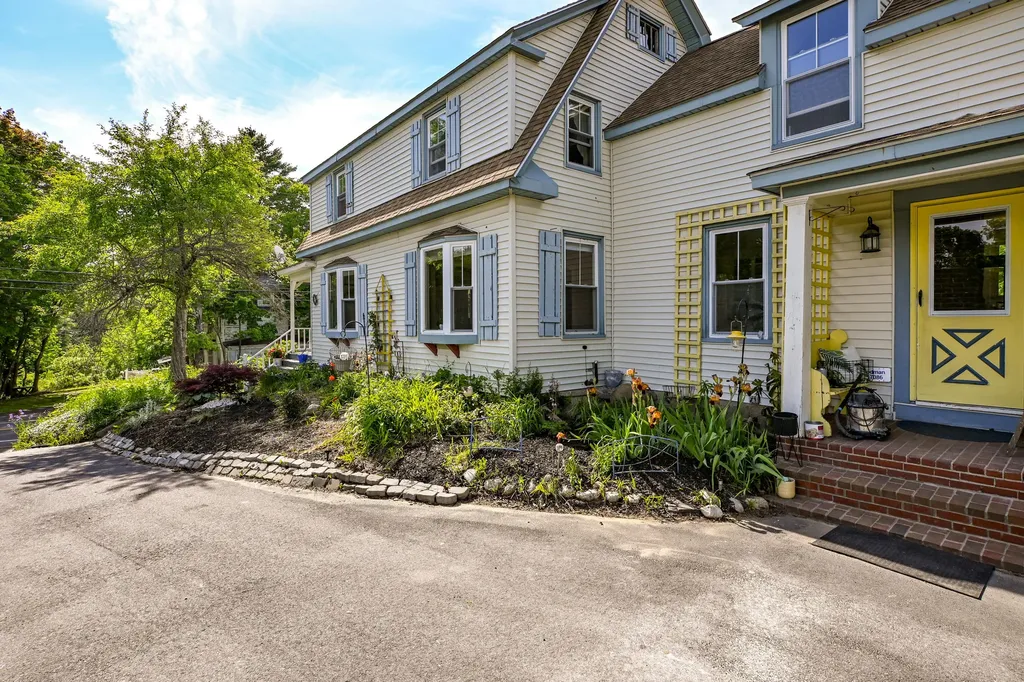 41 Main Street Windham ME 04062
