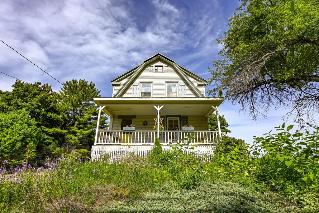 41 Main Street Windham ME 04062