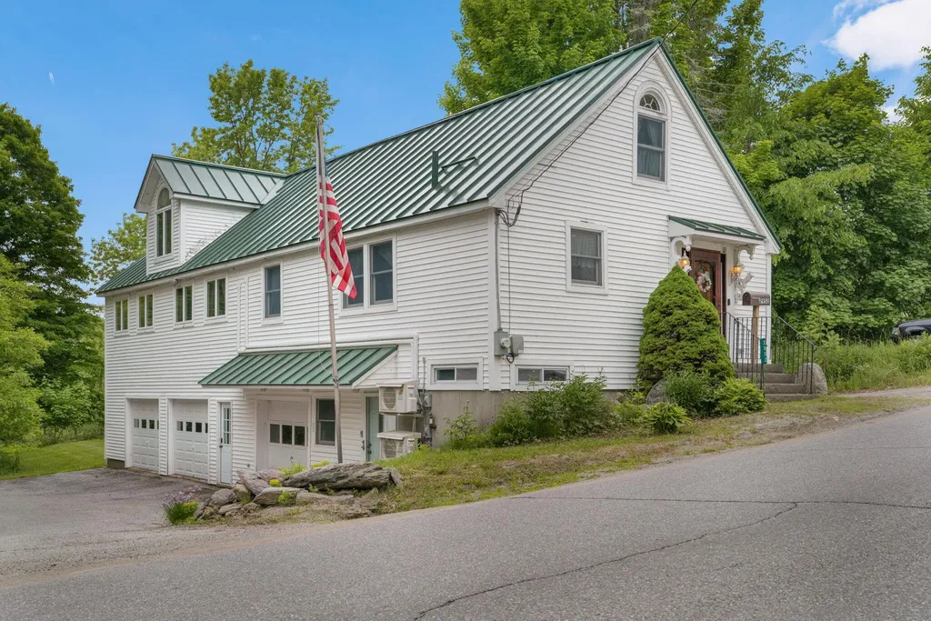 2952 Sennebec Road Appleton ME 04862