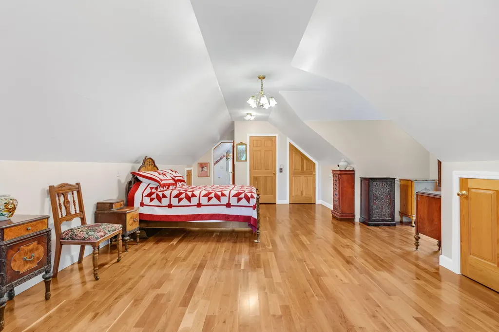 2952 Sennebec Road Appleton ME 04862