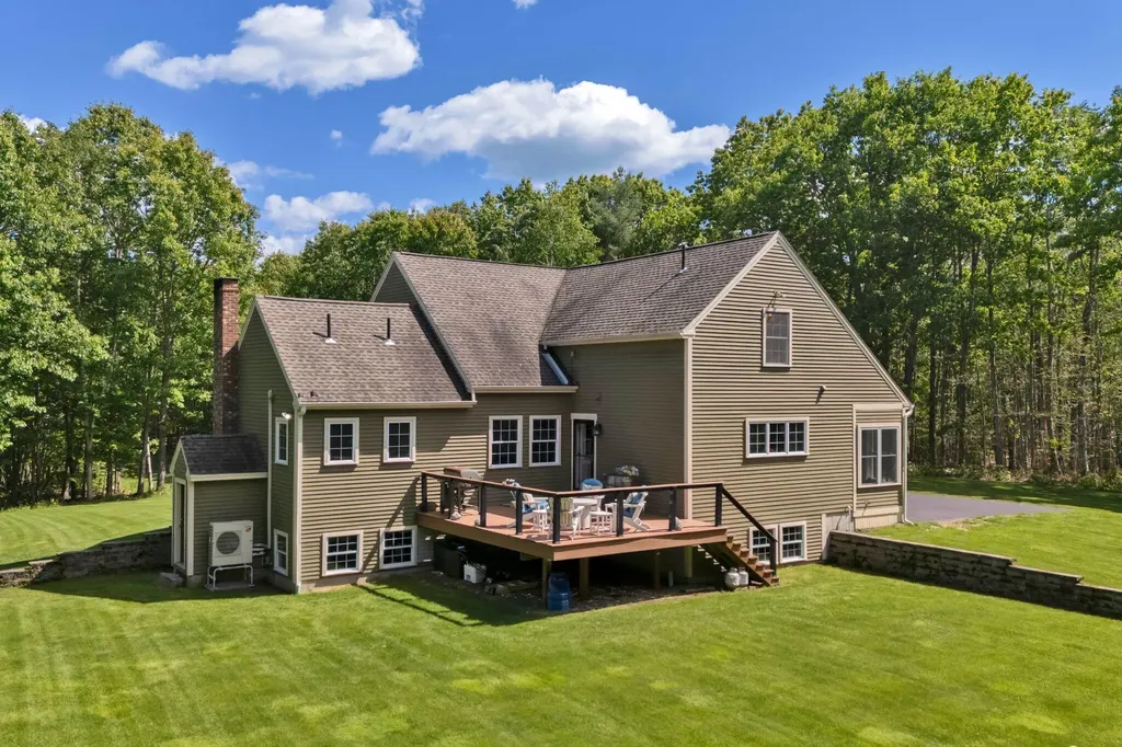 27 Clearview Lane Waterboro ME 04087
