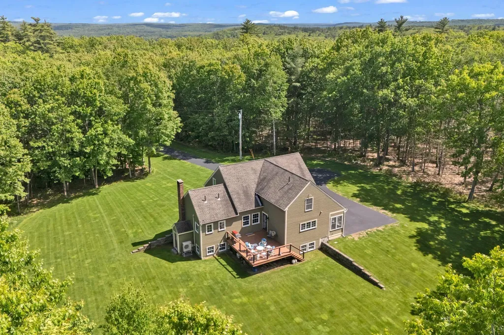 27 Clearview Lane Waterboro ME 04087