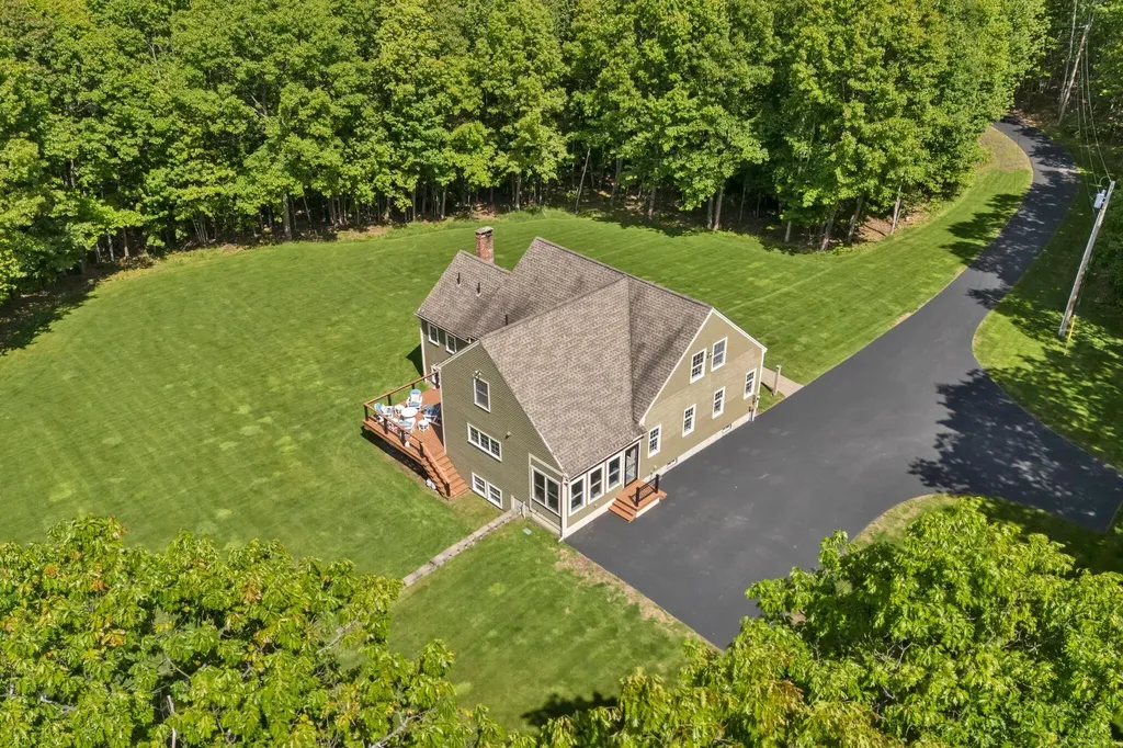 27 Clearview Lane Waterboro ME 04087