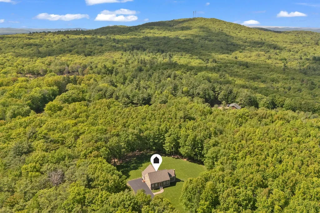 27 Clearview Lane Waterboro ME 04087