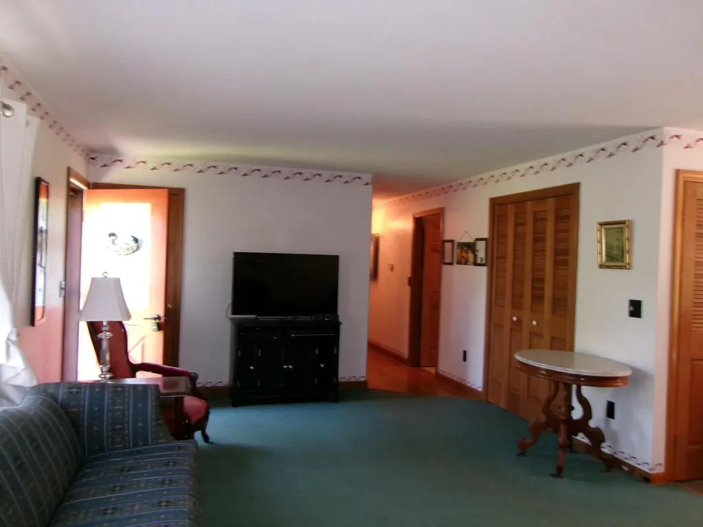 8 Chadwick Hill Drive China ME 04358