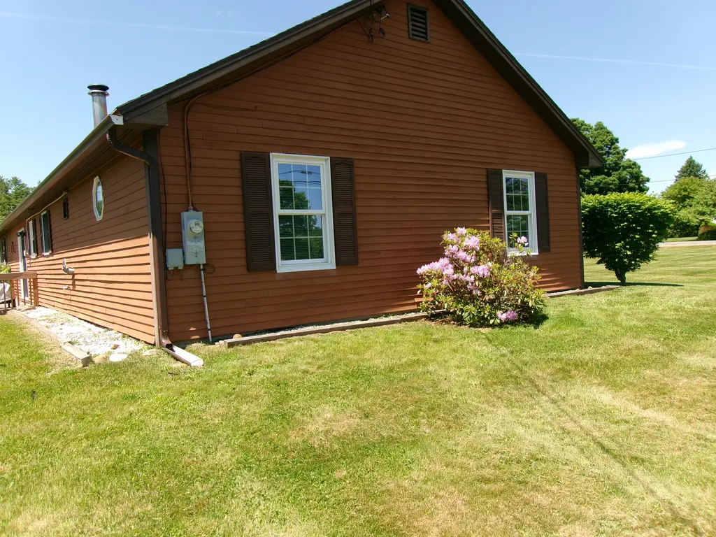 8 Chadwick Hill Drive China ME 04358