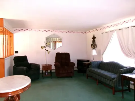 8 Chadwick Hill Drive China ME 04358