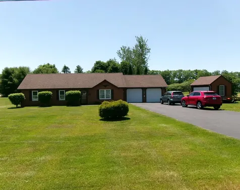 8 Chadwick Hill Drive China ME 04358