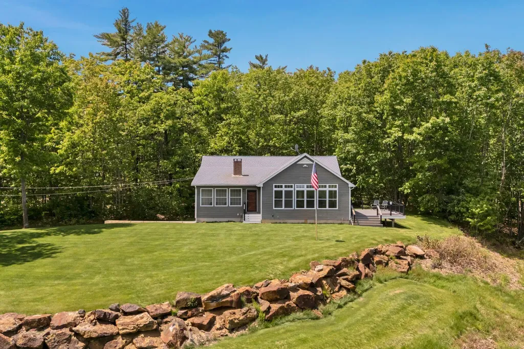 11 Clearview Lane Waterboro ME 04087
