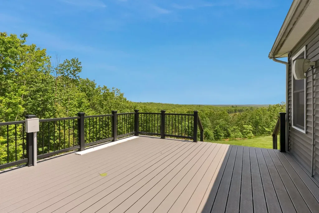 11 Clearview Lane Waterboro ME 04087